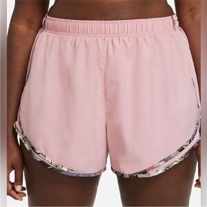 Nike Dri-Fit Pink Glaze Wolf Gray Tempo Running Shorts Medium M Built-In Brief